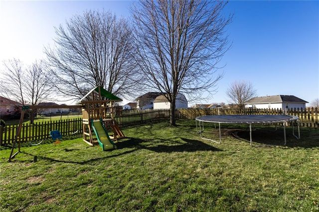 2118 Glenside Road, Kearney, MO 64060