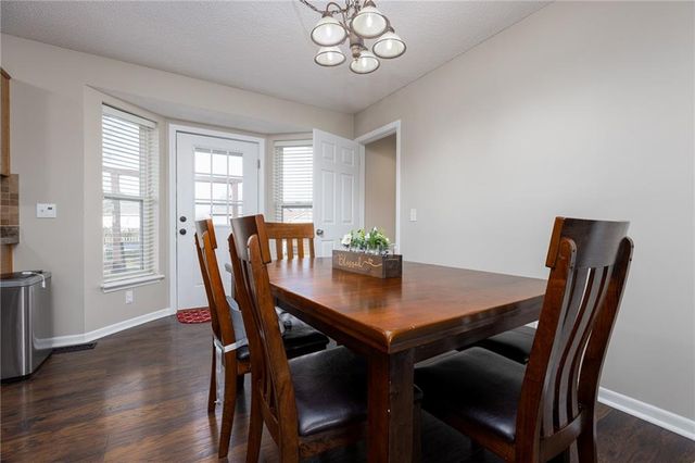 2118 Glenside Road, Kearney, MO 64060