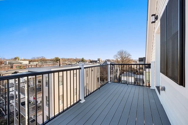 31B Ware Street 31B, Somerville, MA 02144