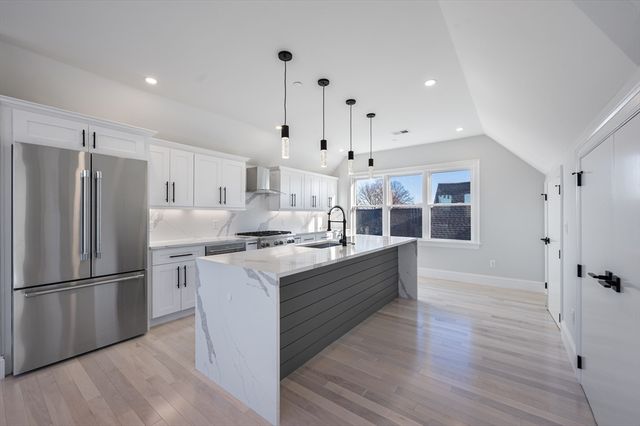 31B Ware Street 31B, Somerville, MA 02144