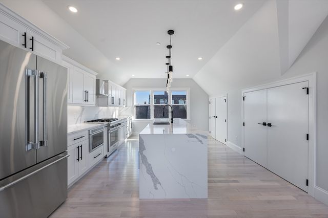 31B Ware Street 31B, Somerville, MA 02144