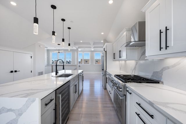 31B Ware Street 31B, Somerville, MA 02144