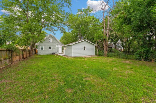 410 S Fern, Wichita, KS 67213