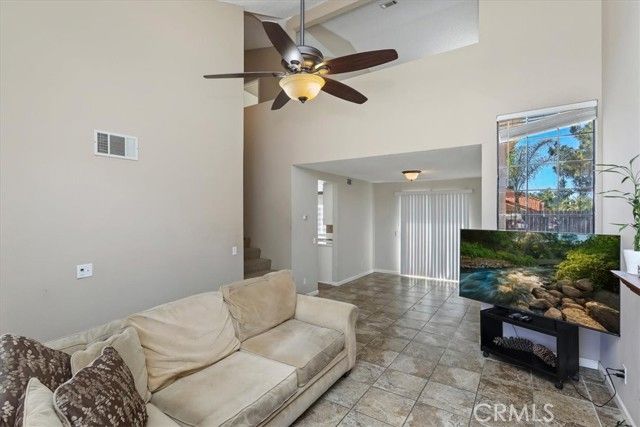 27025 Rock Bluff, Temecula, CA 92591