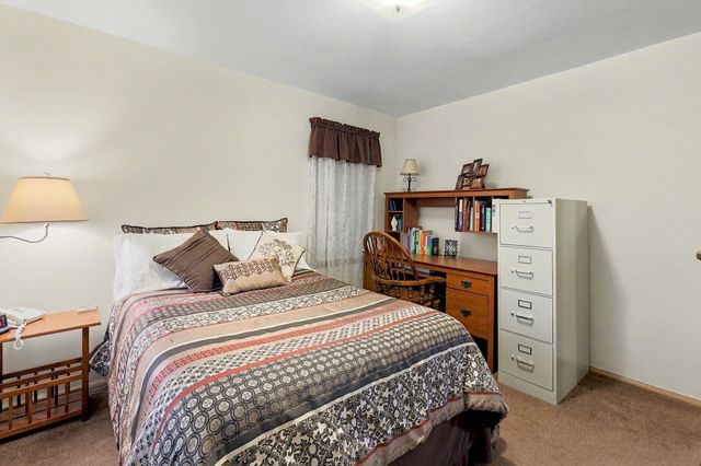 1819 W Leonard Ct, El Dorado, KS 67042