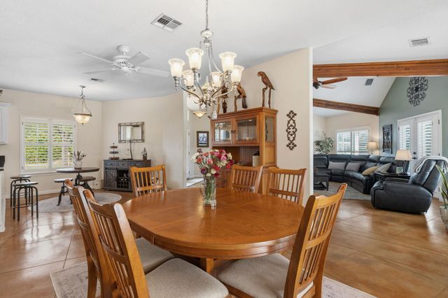 21007 Newhaven CV, Lago Vista, TX 78645