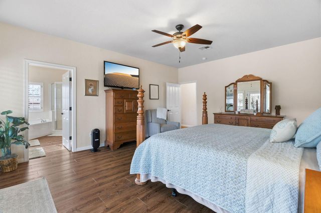 21007 Newhaven CV, Lago Vista, TX 78645