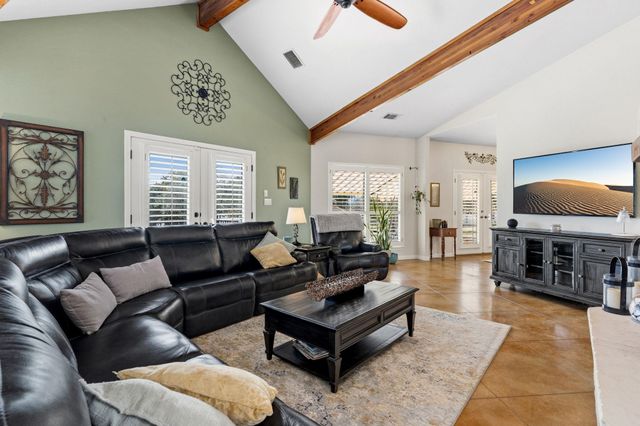 21007 Newhaven CV, Lago Vista, TX 78645