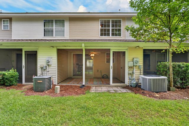 303 Tree Branch Circle, Summerville, SC 29483