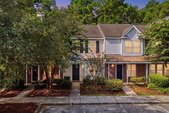 303 Tree Branch Circle, Summerville, SC 29483