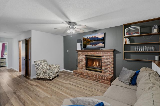 7327 74th Way N, Brooklyn Park, MN 55428