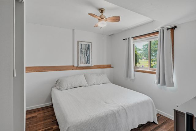 7327 74th Way N, Brooklyn Park, MN 55428