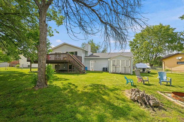 7327 74th Way N, Brooklyn Park, MN 55428
