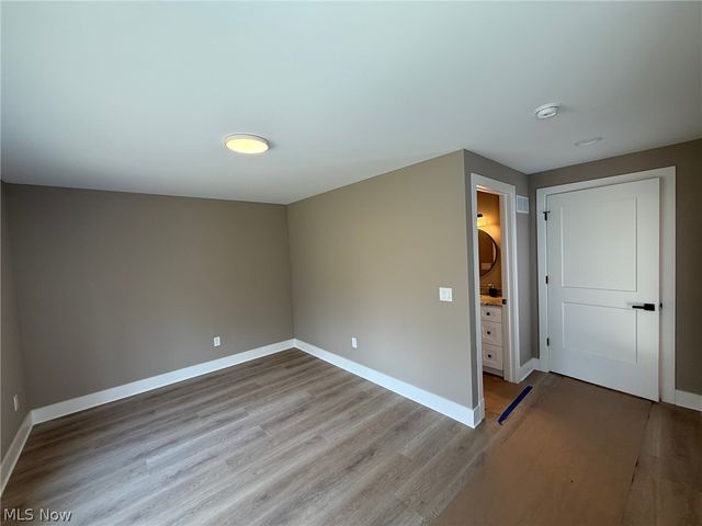 3940 Ellendale Road, Chagrin Falls, OH 44022