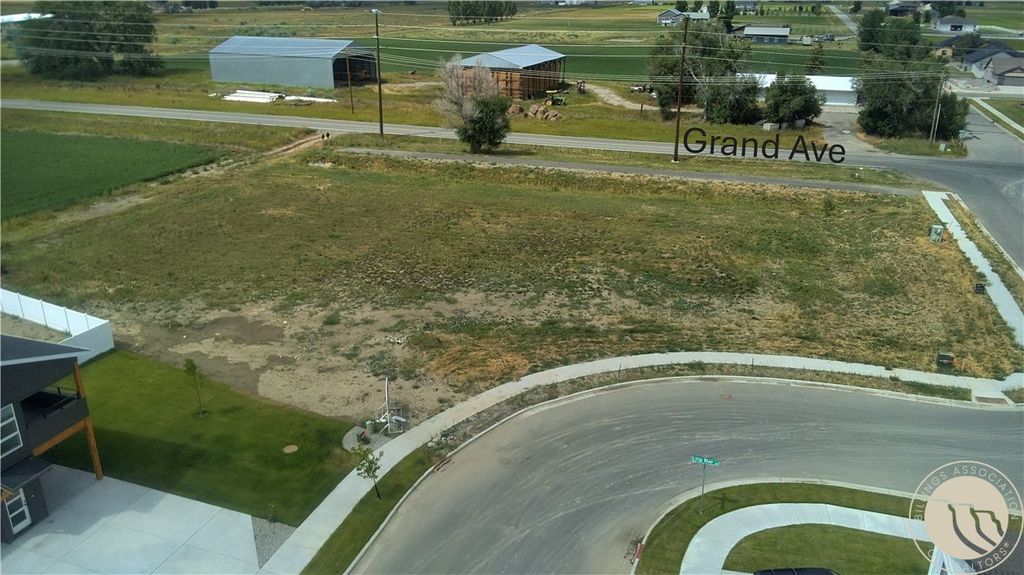 1226 Buffalo Crossing Dr, Billings, MT 59106