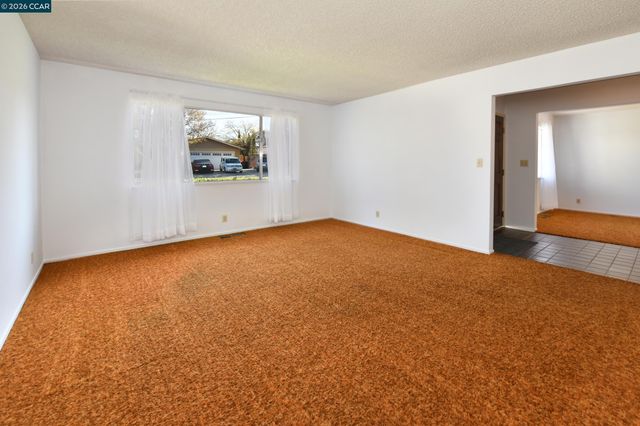 4130 Storey Ln, Concord, CA 94518