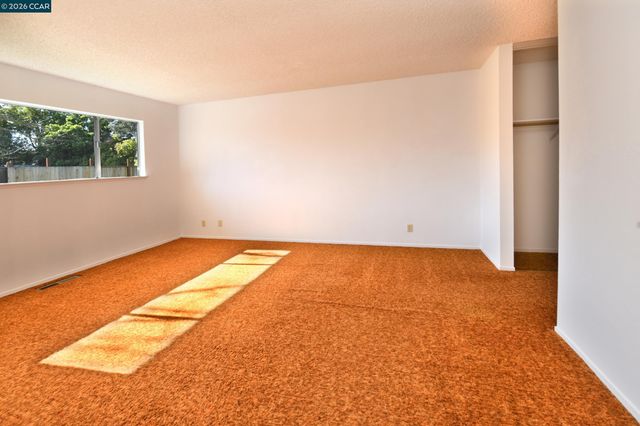 4130 Storey Ln, Concord, CA 94518