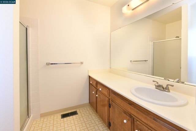 4130 Storey Ln, Concord, CA 94518