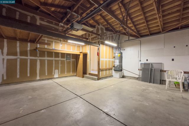 4130 Storey Ln, Concord, CA 94518