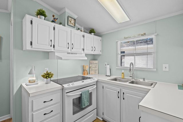 6001-N76 S Kings Highway, Myrtle Beach, SC 29575