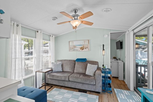 6001-N76 S Kings Highway, Myrtle Beach, SC 29575