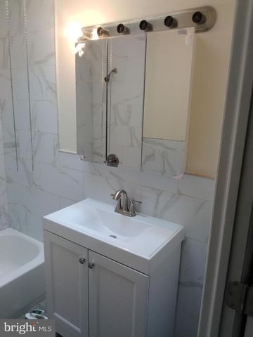 5917 N 21ST ST, Philadelphia, PA 19138