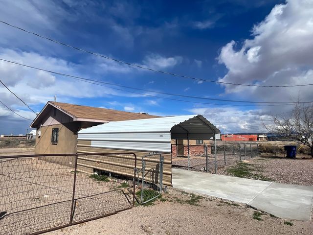 107 Neal Avenue NW, Socorro, NM 87801
