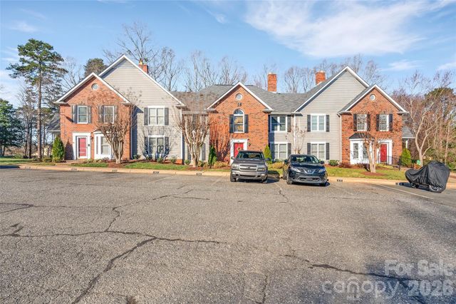 1741 Robinwood Road, Gastonia, NC 28054