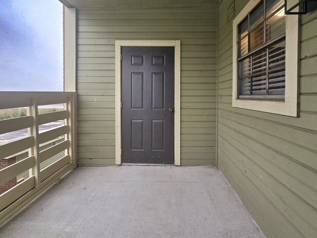 500 Ferry Road 323C, Galveston, TX 77550