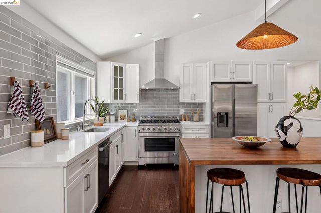 1813 Brentz Ln, San Pablo, CA 94806