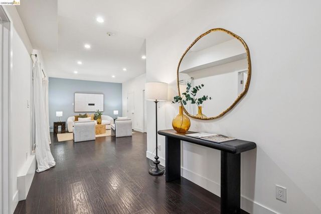 1813 Brentz Ln, San Pablo, CA 94806