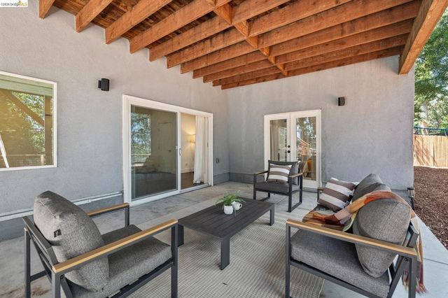 1813 Brentz Ln, San Pablo, CA 94806
