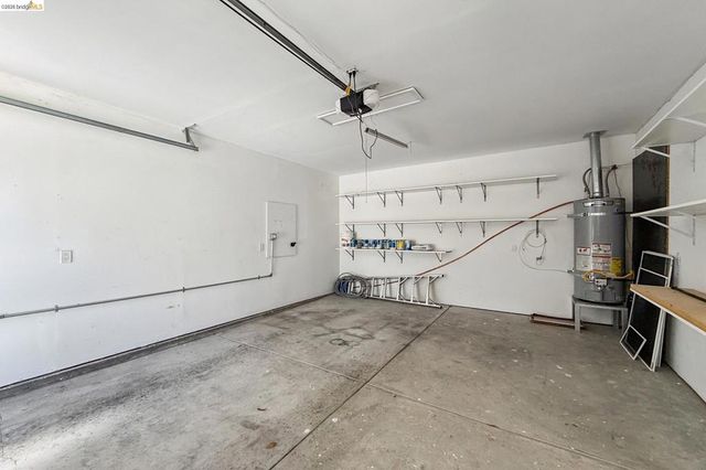 1813 Brentz Ln, San Pablo, CA 94806