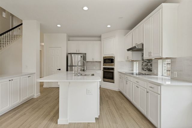 11160 Silver Horn Drive, Frisco, TX 75033