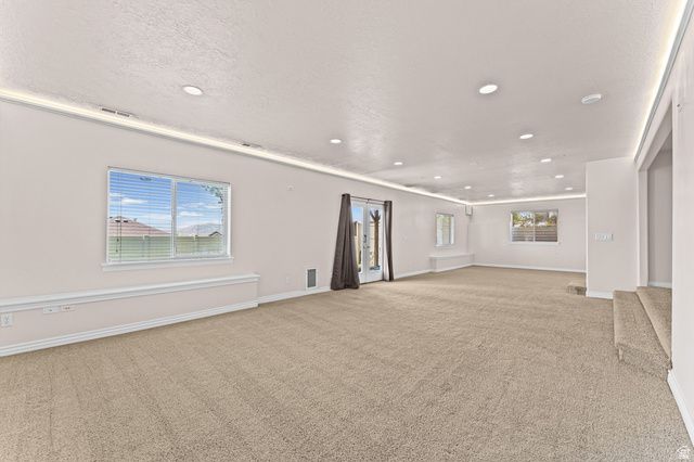 10489 N COLONIAL DR, Cedar Hills, UT 84062