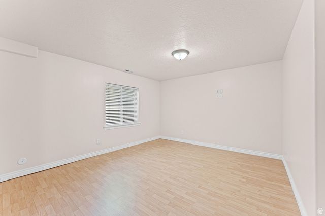 10489 N COLONIAL DR, Cedar Hills, UT 84062