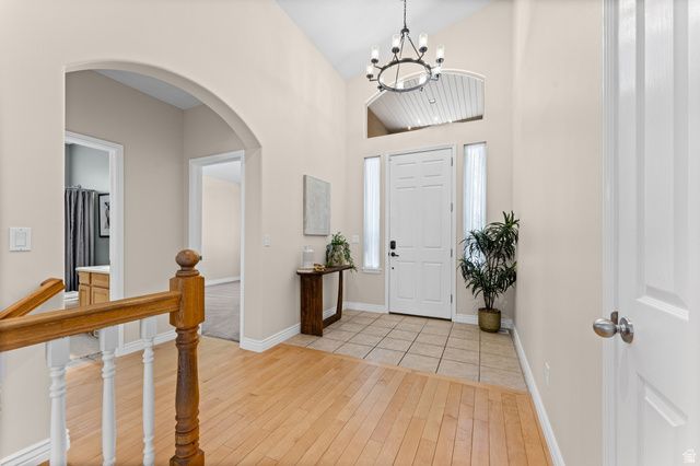 10489 N COLONIAL DR, Cedar Hills, UT 84062