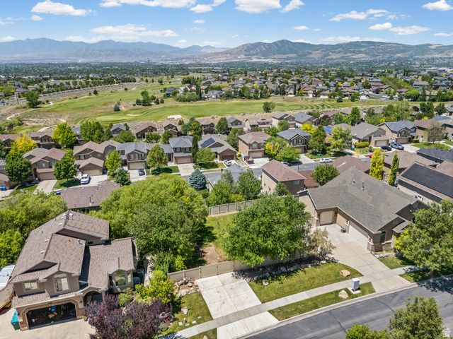 10489 N COLONIAL DR, Cedar Hills, UT 84062