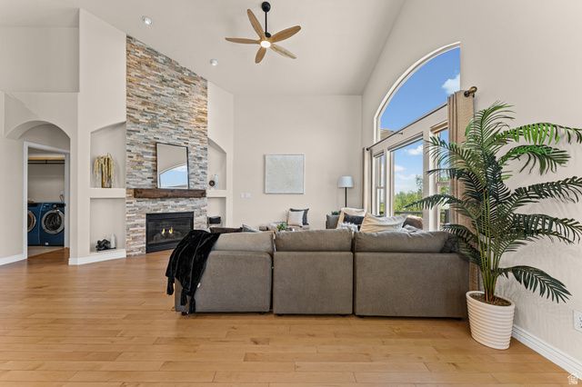 10489 N COLONIAL DR, Cedar Hills, UT 84062