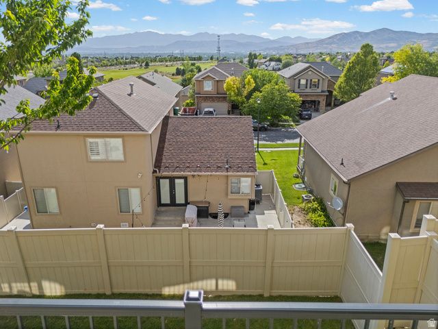 10489 N COLONIAL DR, Cedar Hills, UT 84062