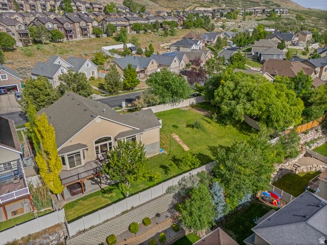 10489 N COLONIAL DR, Cedar Hills, UT 84062