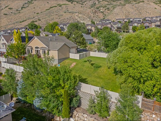 10489 N COLONIAL DR, Cedar Hills, UT 84062