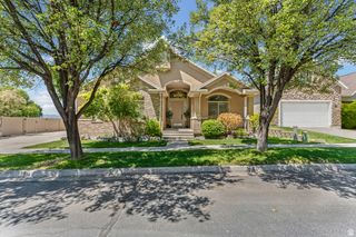 10489 N COLONIAL DR, Cedar Hills, UT 84062