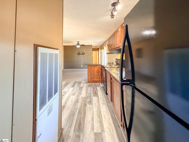 3120 414 Highway, Taylors, SC 29687