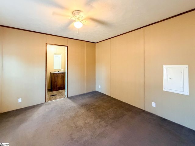 3120 414 Highway, Taylors, SC 29687