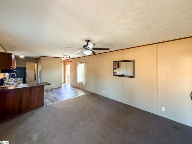 3120 414 Highway, Taylors, SC 29687