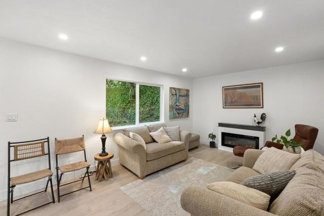 26650 Soquel San Jose Road, Los Gatos, CA 95033