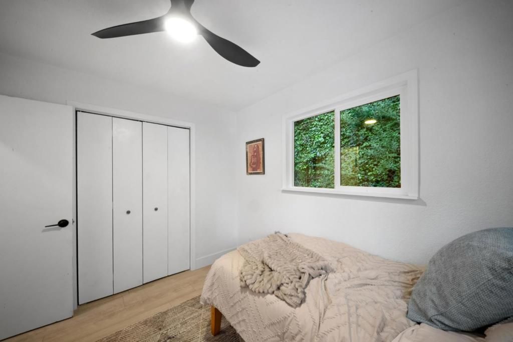 Image 22 of property listing at 26650 Soquel San Jose Road, Los Gatos, CA 95033