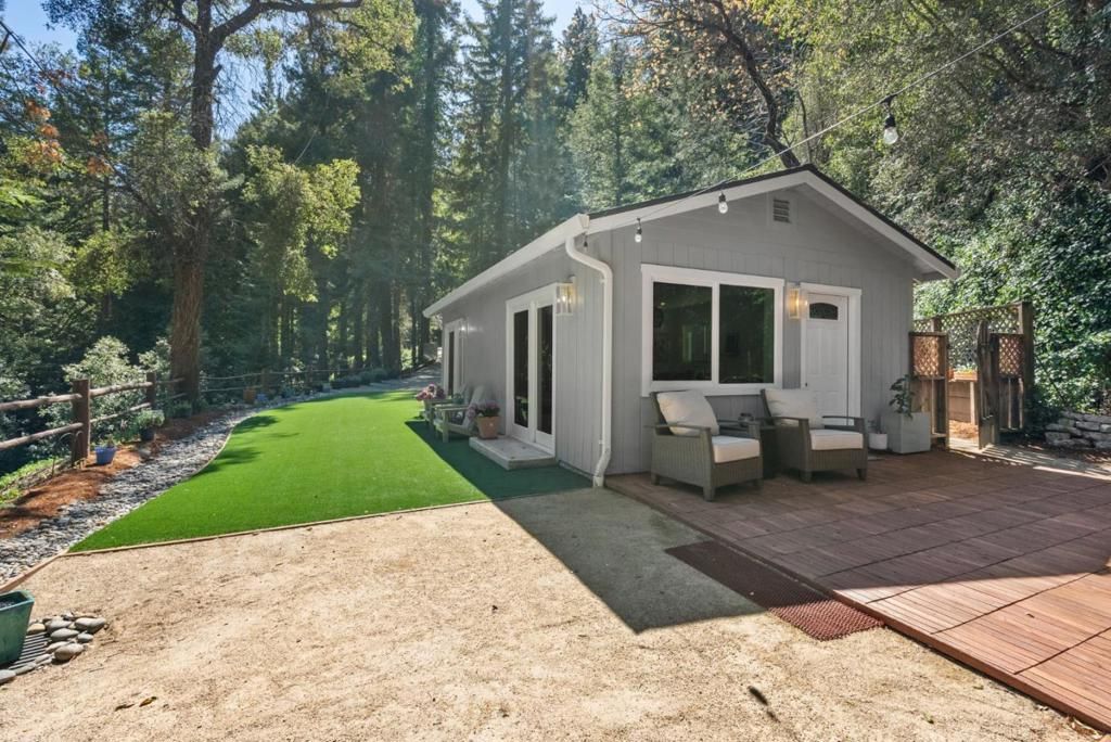 Image 27 of property listing at 26650 Soquel San Jose Road, Los Gatos, CA 95033