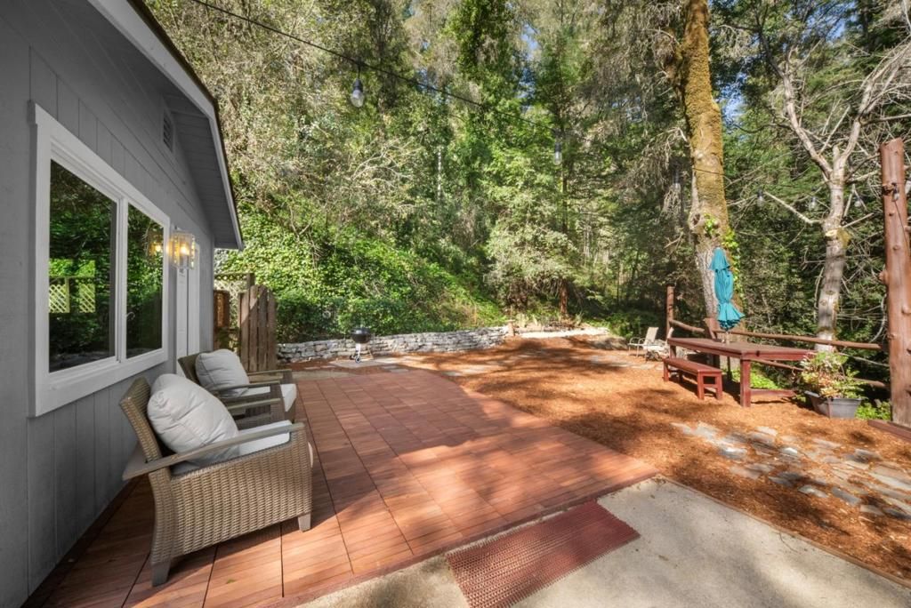 Image 28 of property listing at 26650 Soquel San Jose Road, Los Gatos, CA 95033